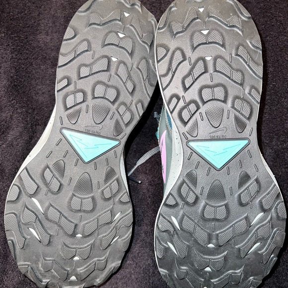 NIKE Air Zoom Pegasus Trail 2 Running Shoe - Spiral Sage & Atomic Teal - Picture 10 of 10